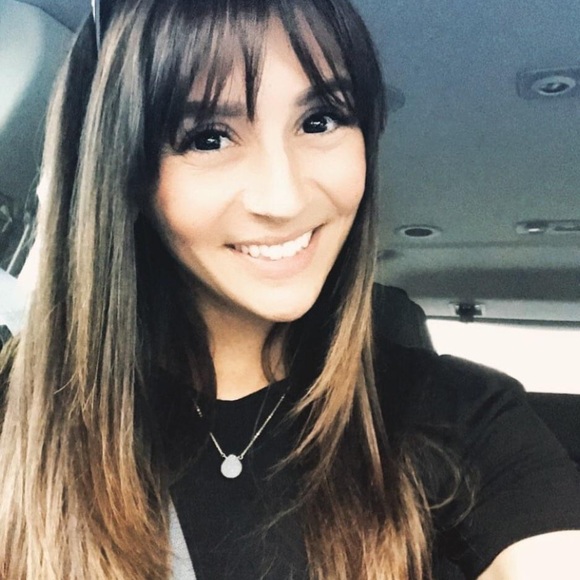 Meet your Posher, Charleen - Picture 1 of 1